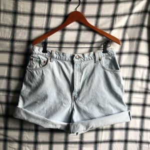 Vintage High Waisted Levi’s Shorts